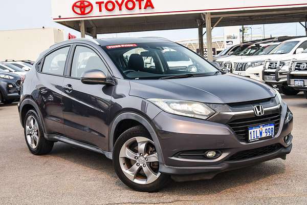 2017 Honda HR-V VTi-S