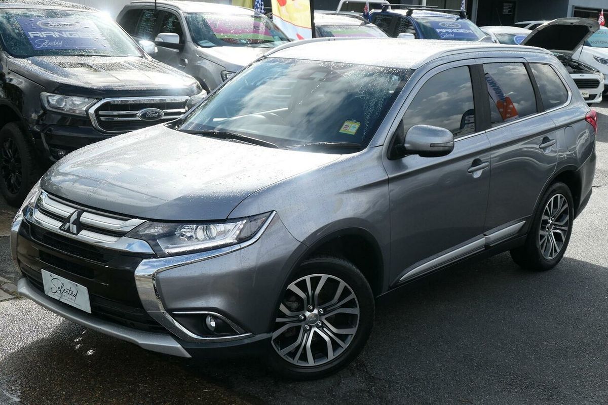 2017 Mitsubishi Outlander LS Safety Pack ZK