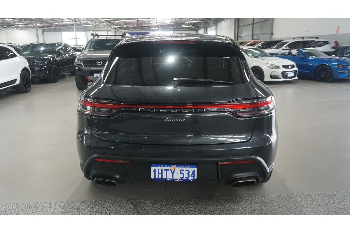 2021 Porsche Macan 95B