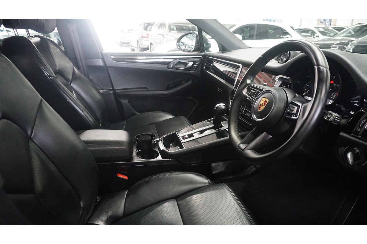 2021 Porsche Macan 95B