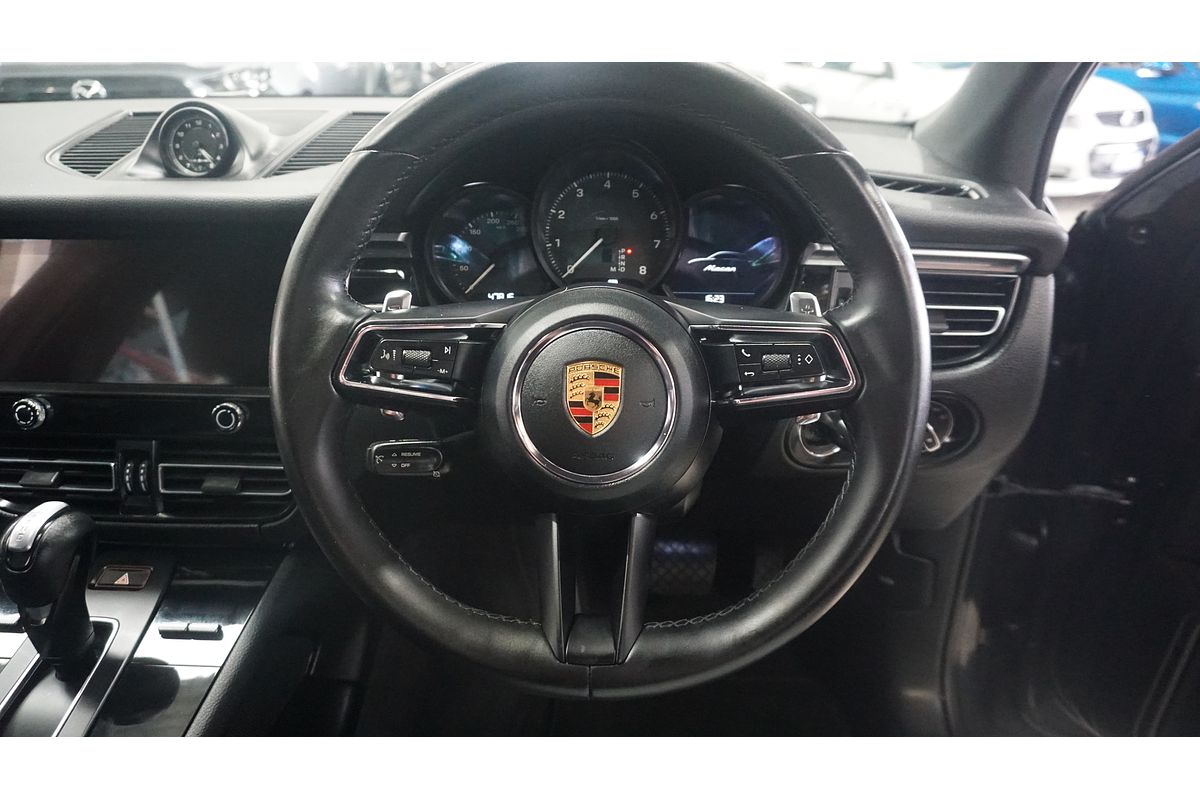 2021 Porsche Macan 95B