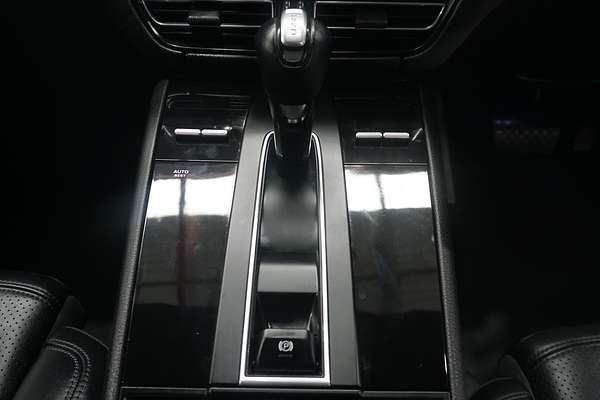 2021 Porsche Macan 95B