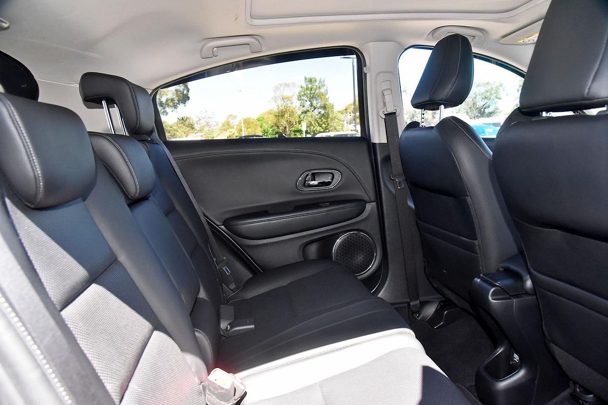 2018 Honda HR-V VTi-LX