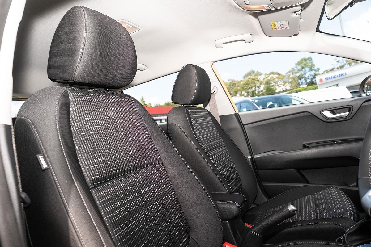 2024 Kia Stonic Sport YB