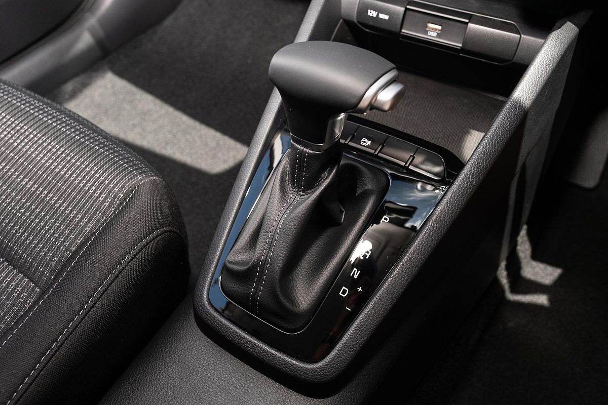 2024 Kia Stonic Sport YB