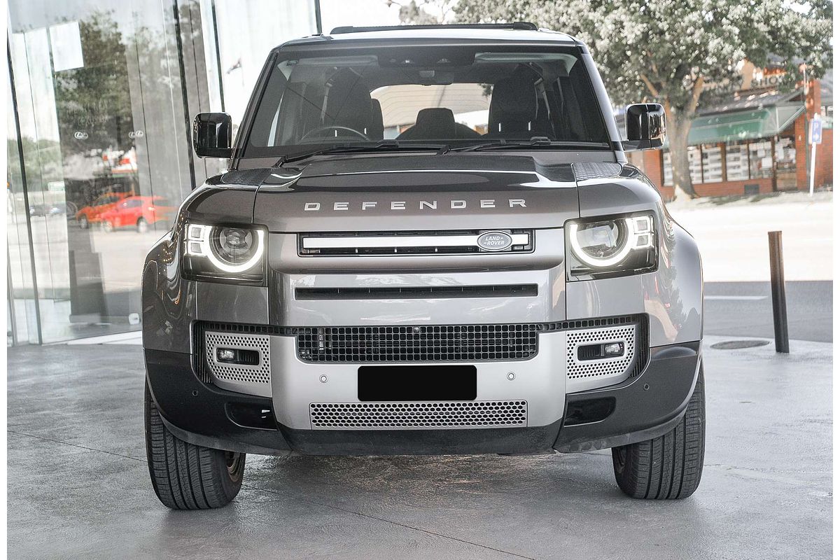 2021 Land Rover Defender 110 D300 SE L663
