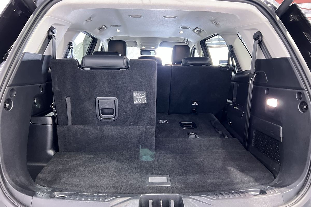 2023 Ford Everest Sport