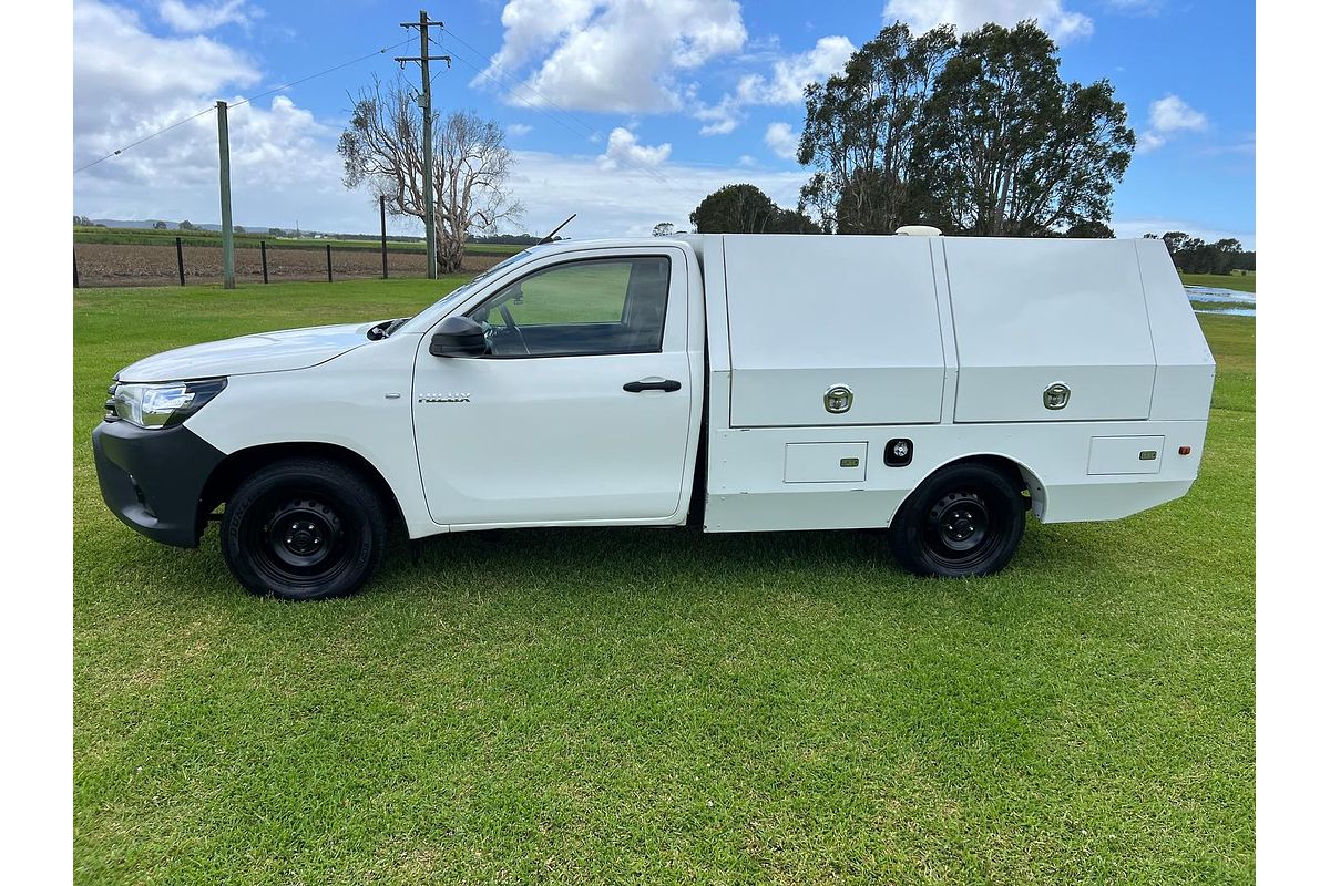 2017 Toyota Hilux Workmate GUN122R Rear Wheel Drive