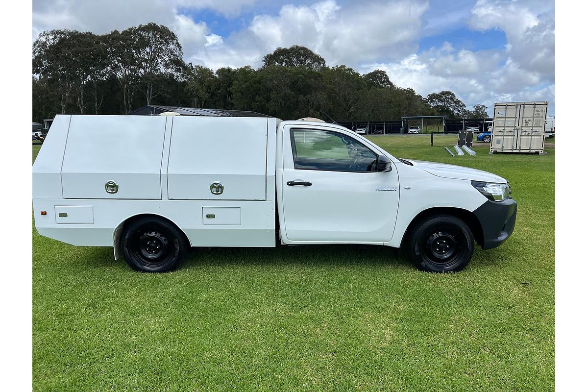 2017 Toyota Hilux Workmate GUN122R Rear Wheel Drive
