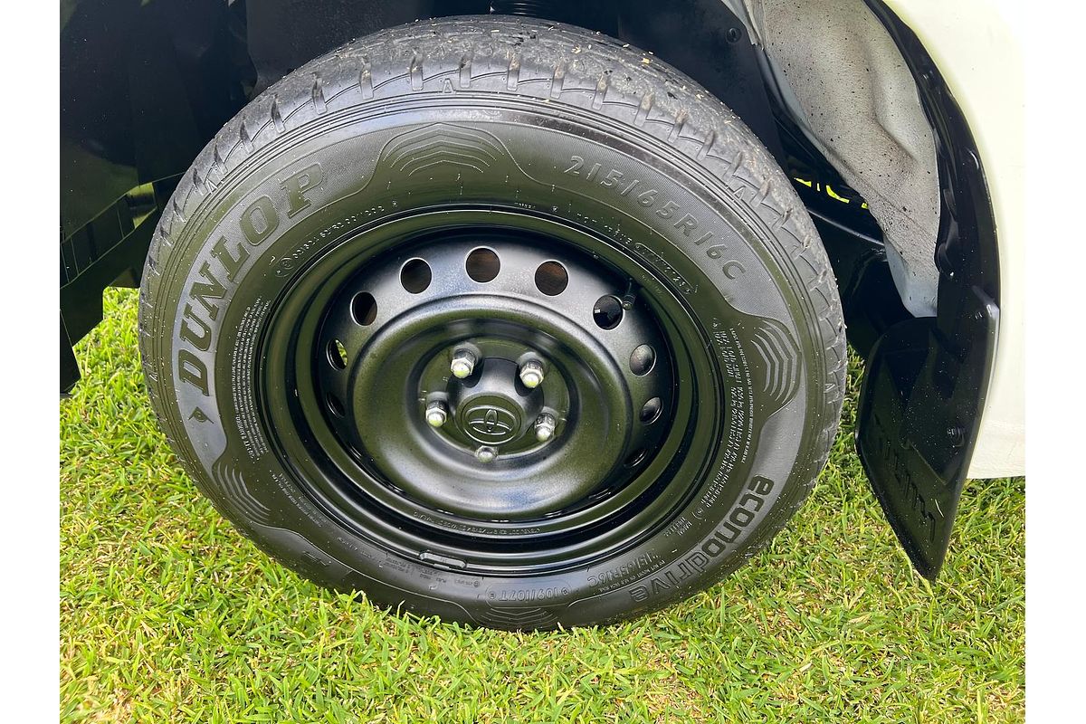 2017 Toyota Hilux Workmate GUN122R Rear Wheel Drive