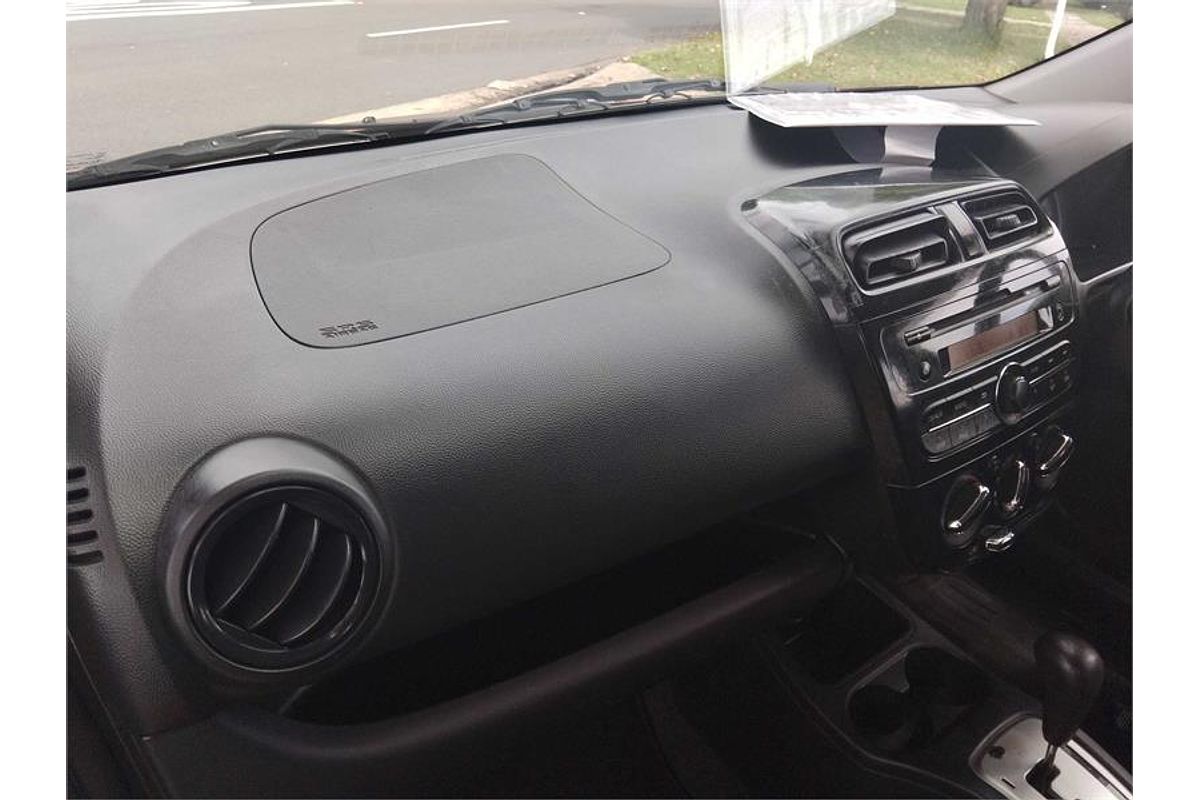 2016 Mitsubishi Mirage ES LA