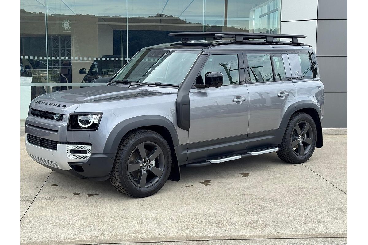 2024 Land Rover Defender 110 P300 S L663