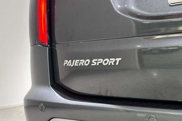 2022 Mitsubishi Pajero Sport Exceed QF