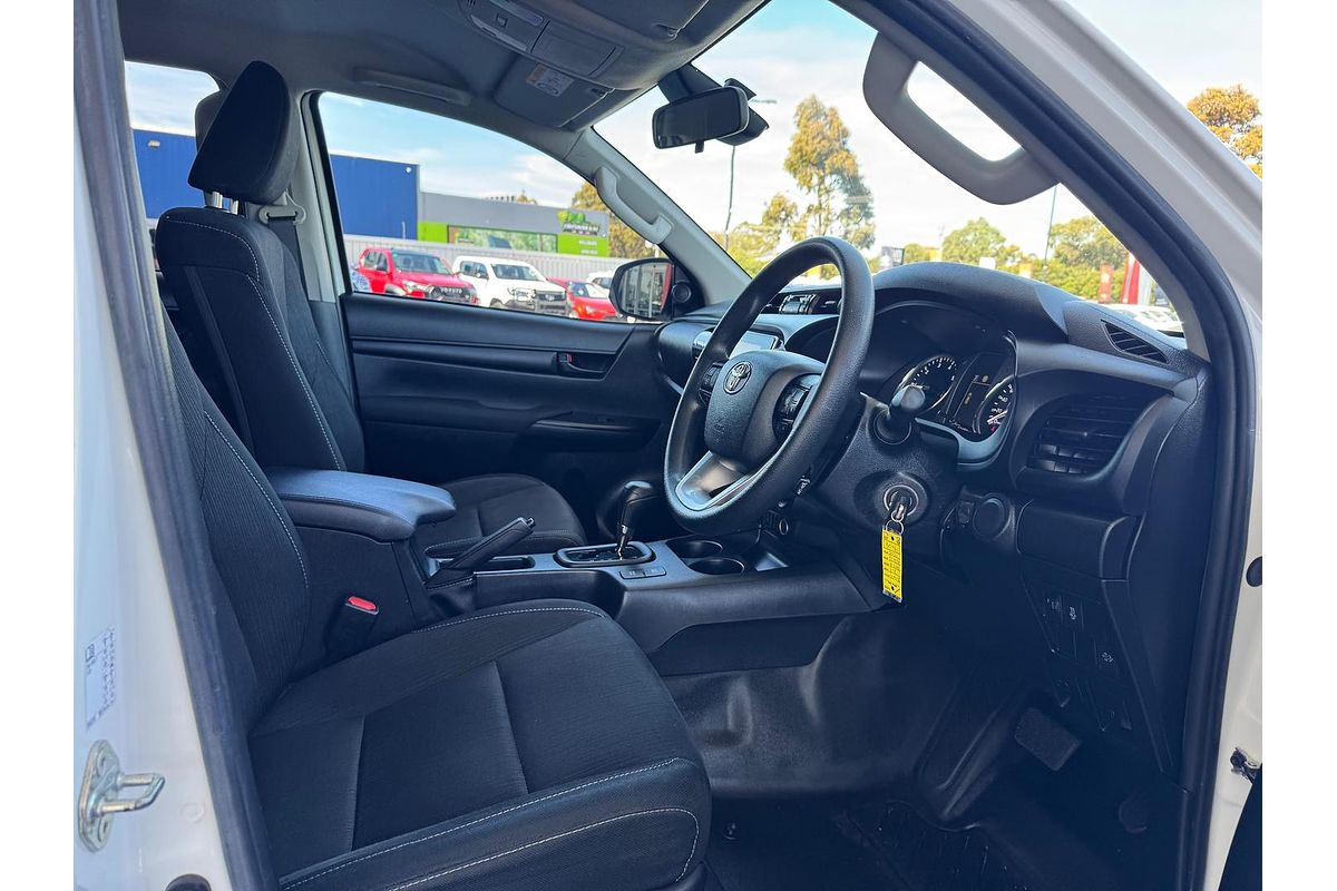 2021 Toyota Hilux SR GUN126R 4X4