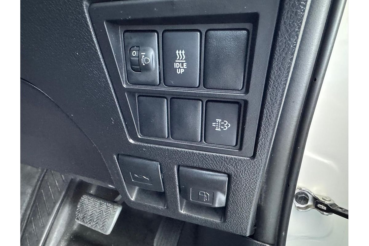 2021 Toyota Hilux SR GUN126R 4X4