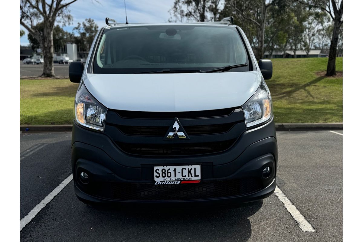 2020 Mitsubishi Express GLX SN SWB