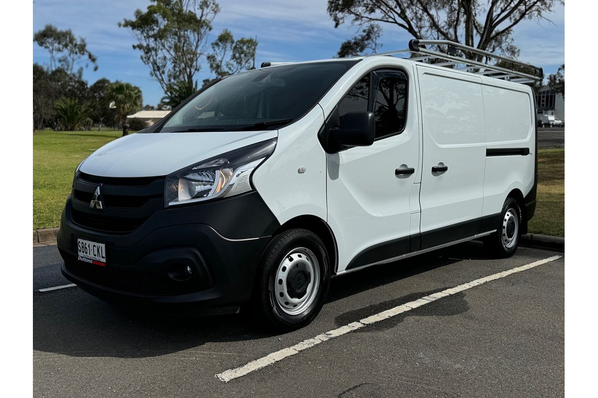 2020 Mitsubishi Express GLX SN SWB