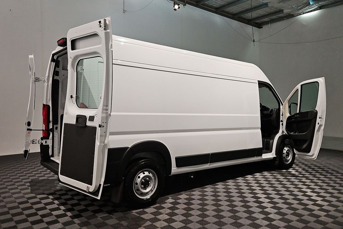 2024 Fiat Ducato Series 9 LWB