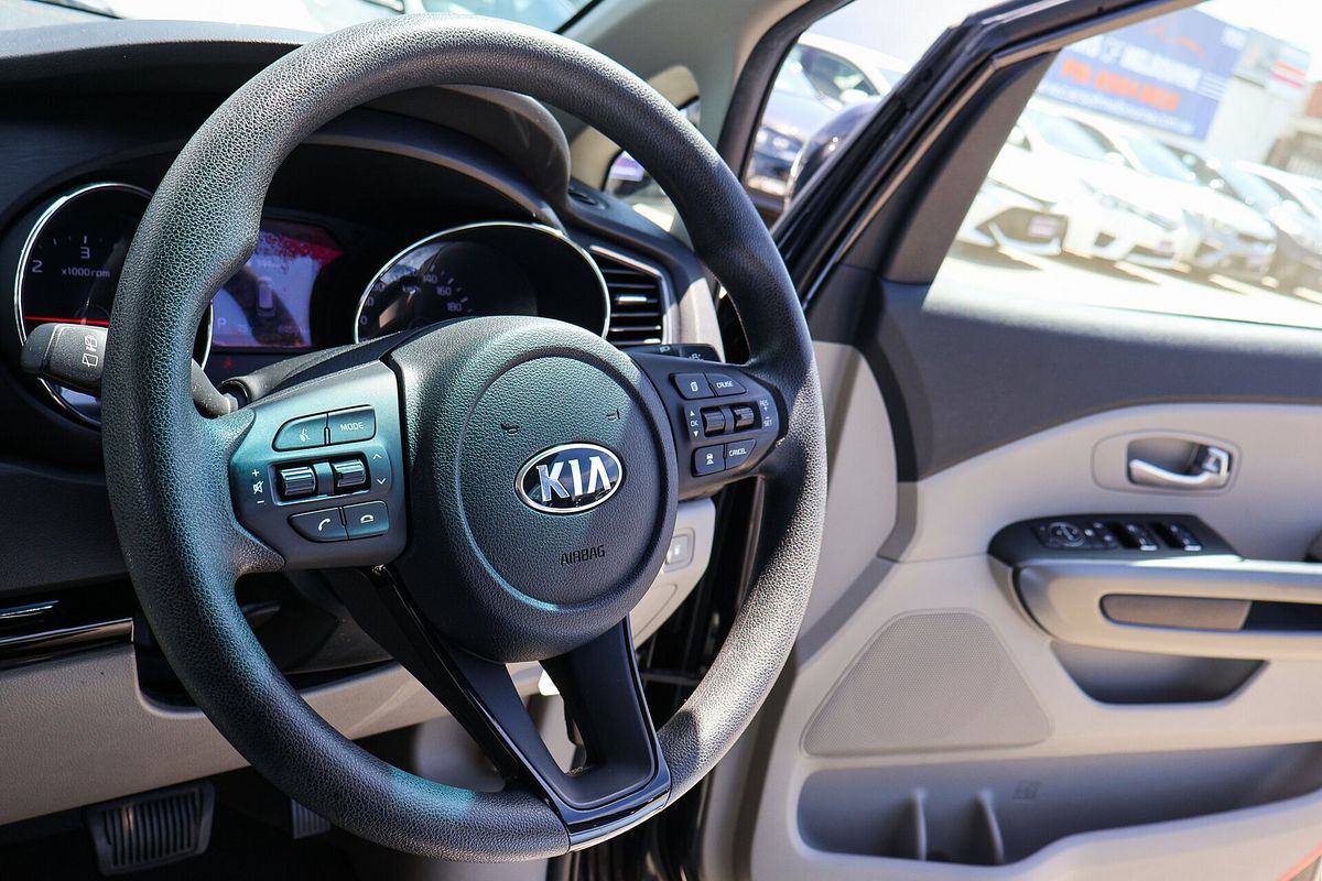 2018 Kia Carnival S YP