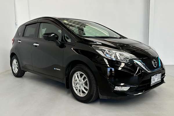 2017 Nissan Note Hybrid e-Power HE12