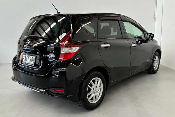 2017 Nissan Note Hybrid e-Power HE12