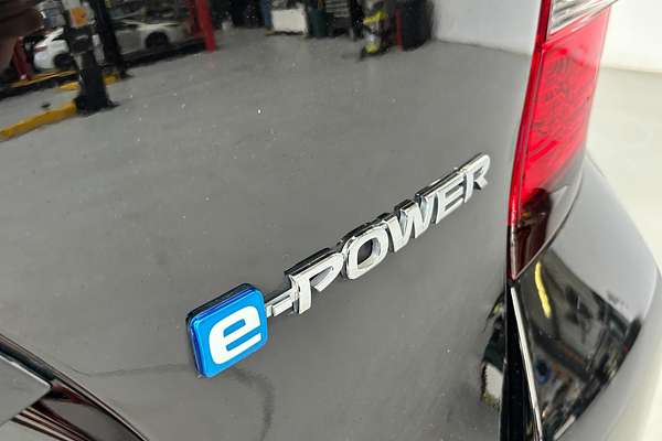 2017 Nissan Note Hybrid e-Power HE12