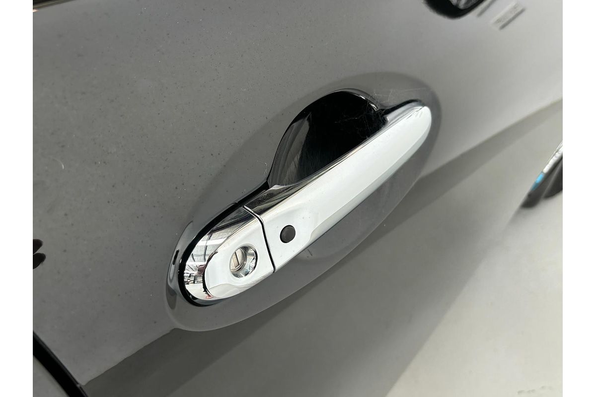 2017 Nissan Note Hybrid e-Power HE12