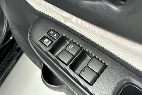 2017 Nissan Note Hybrid e-Power HE12