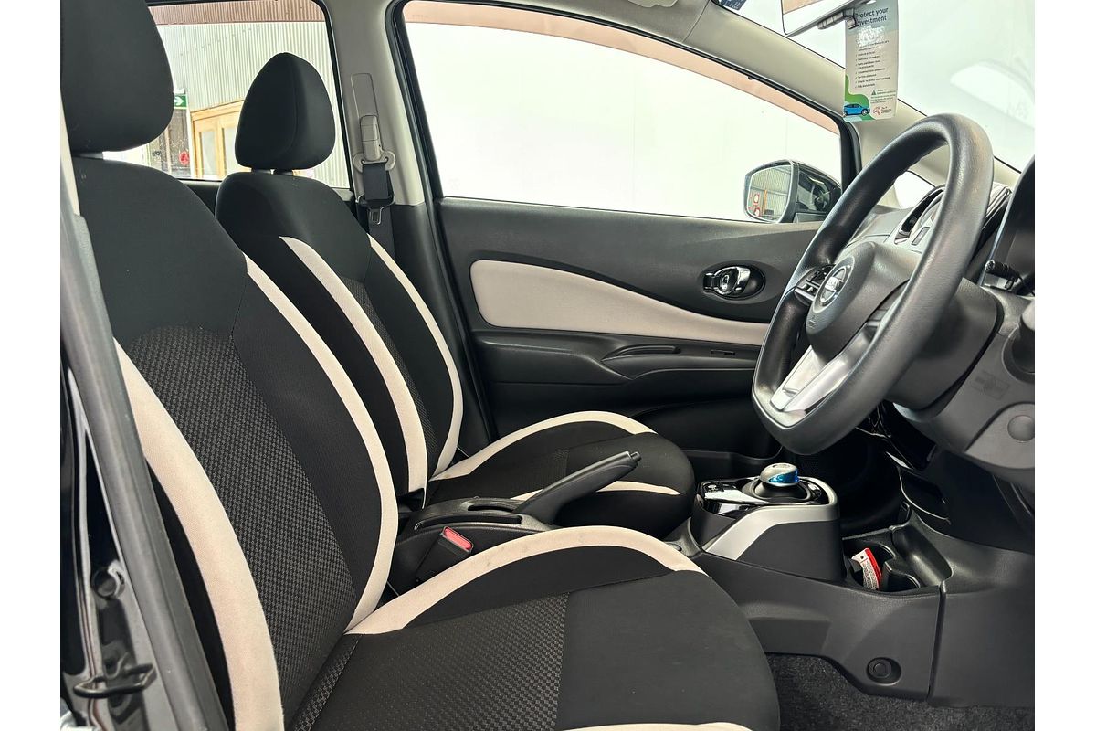 2017 Nissan Note Hybrid e-Power HE12