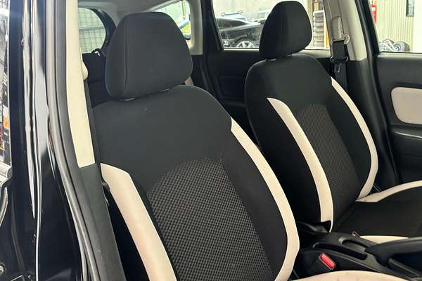 2017 Nissan Note Hybrid e-Power HE12