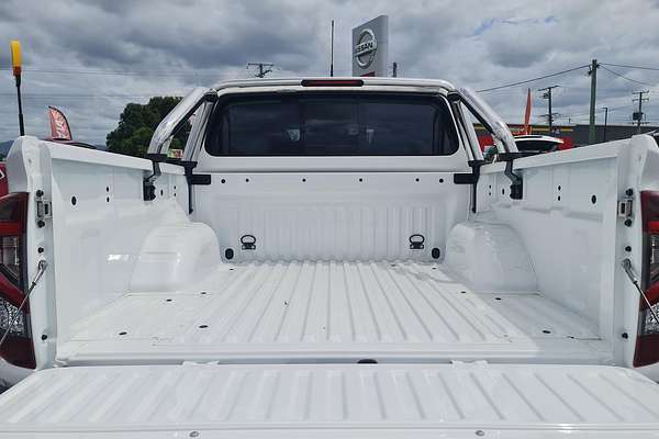2024 Nissan Navara ST D23 4X4