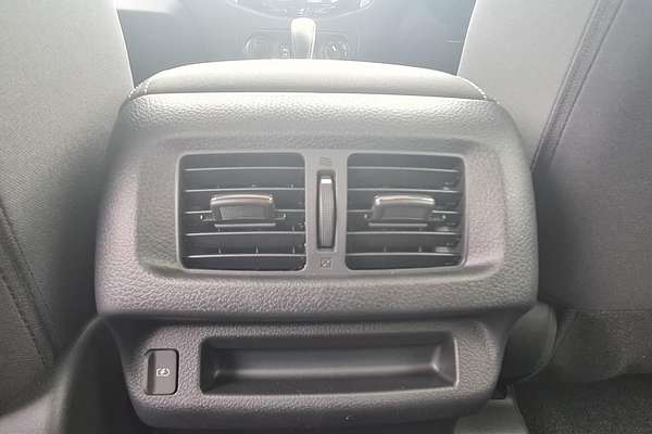 2024 Nissan Navara ST D23 4X4