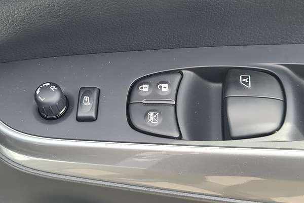 2024 Nissan Navara ST D23 4X4