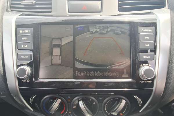 2024 Nissan Navara ST D23 4X4
