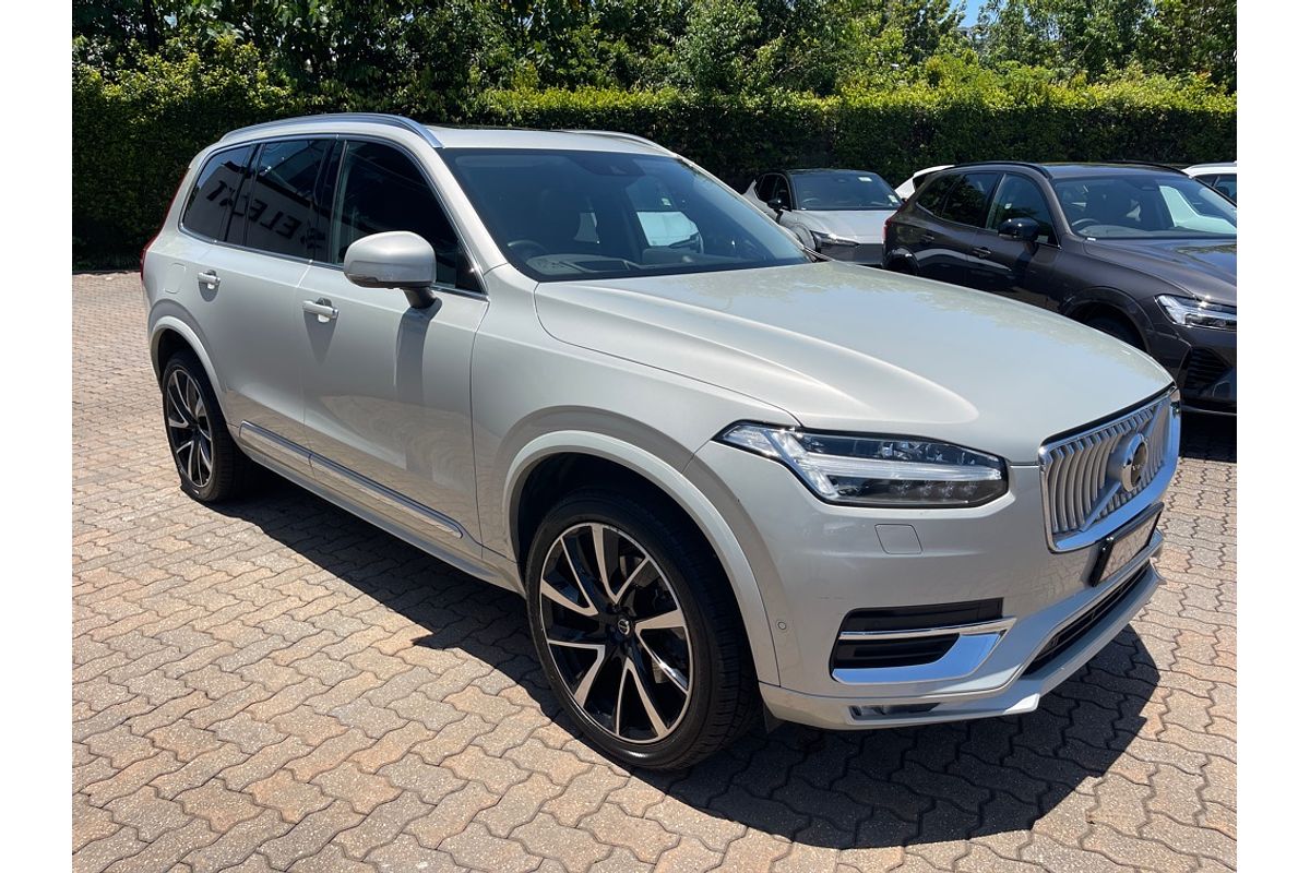 2021 Volvo XC90 T6 Inscription