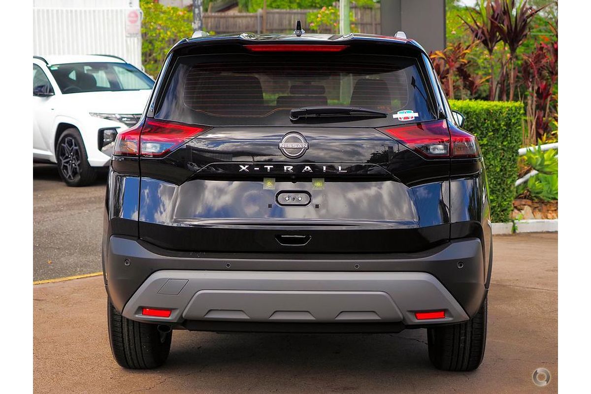 2024 Nissan X-TRAIL ST T33