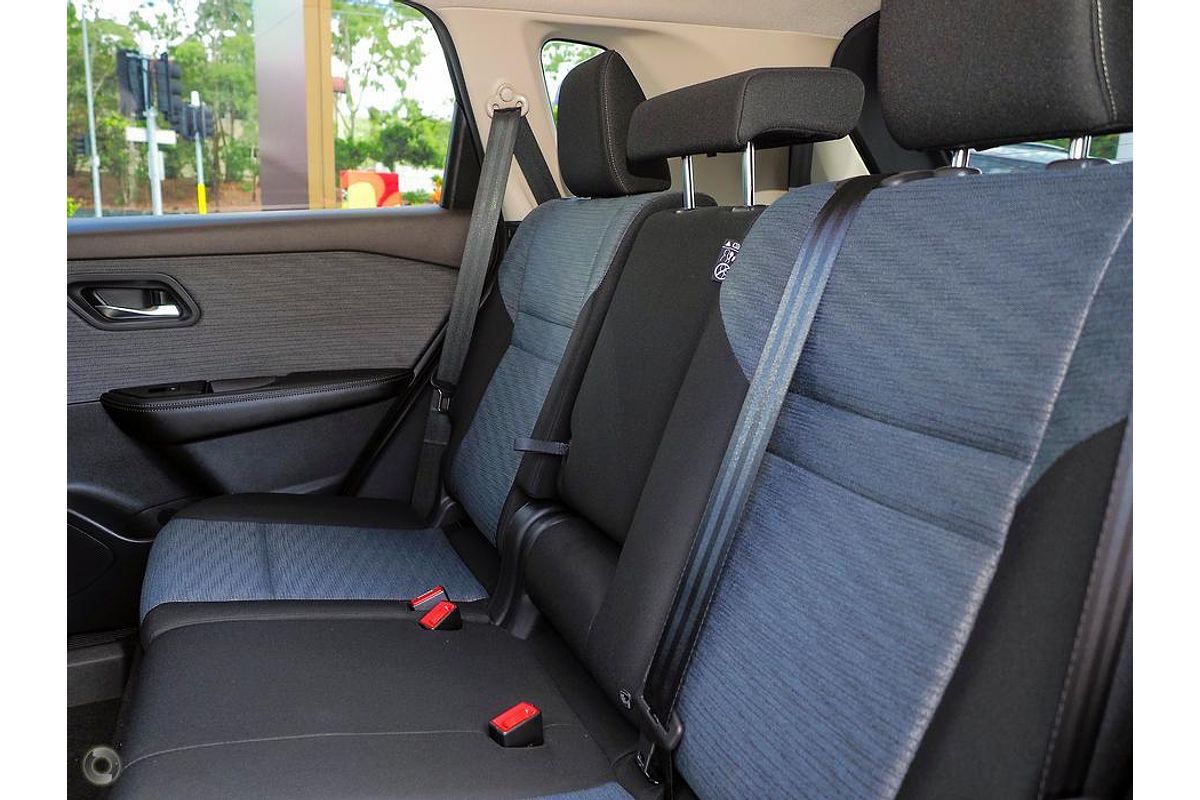 2024 Nissan X-TRAIL ST T33