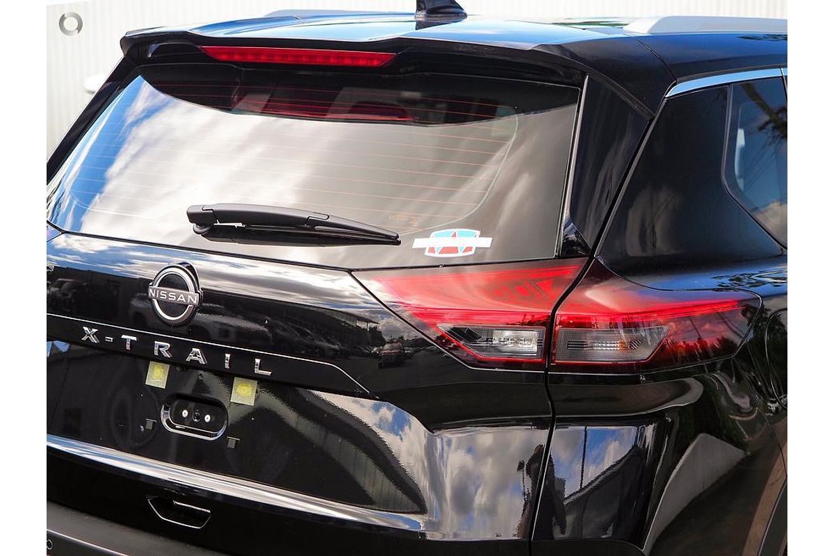 2024 Nissan X-TRAIL ST T33
