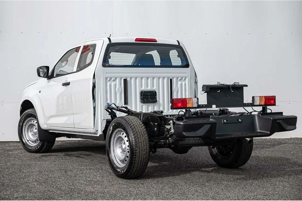 2024 Isuzu D-MAX SX 4X4