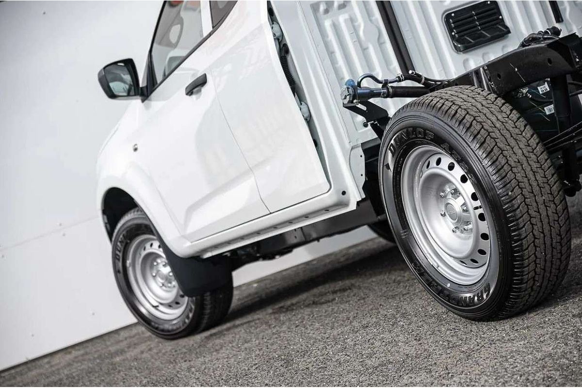 2024 Isuzu D-MAX SX 4X4