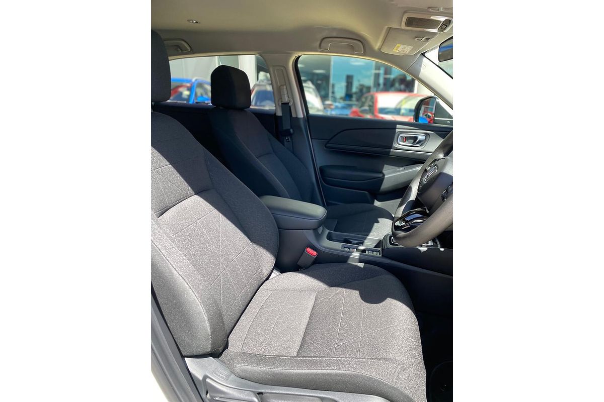 2023 Honda HR-V Vi X