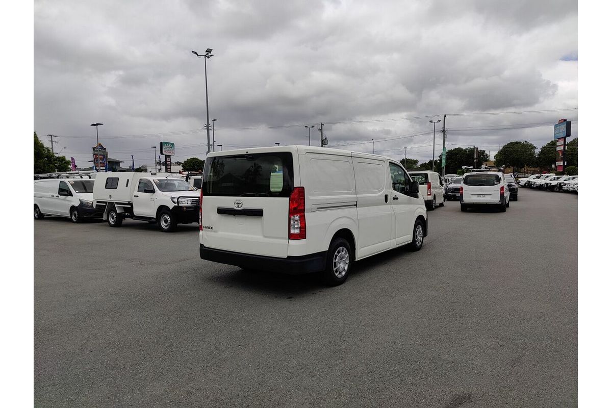 2021 Toyota Hiace GDH300R