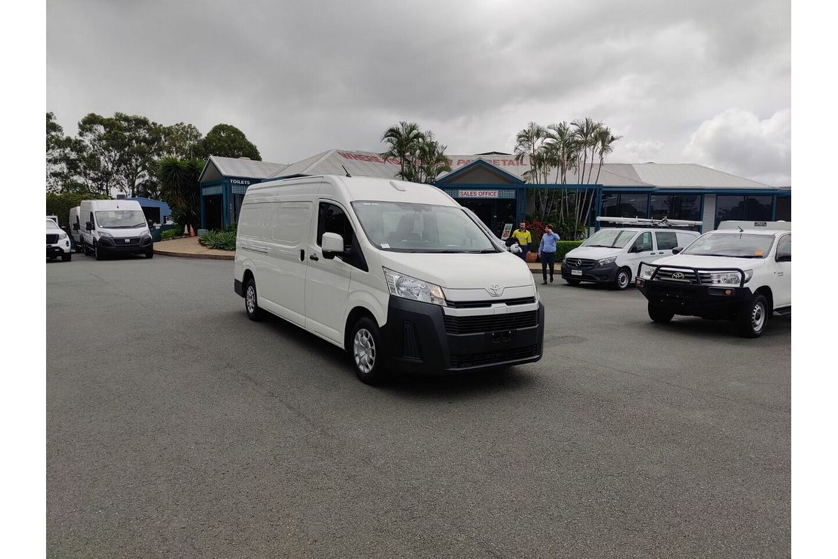 SOLD 2021 Toyota Hiace in White | Used Van | Acacia Ridge QLD