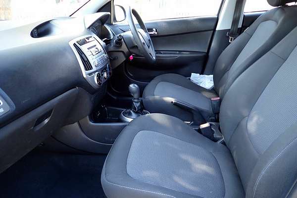 2013 Hyundai i20 Active PB MY14