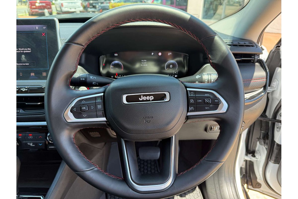 2021 Jeep Compass Trailhawk M6