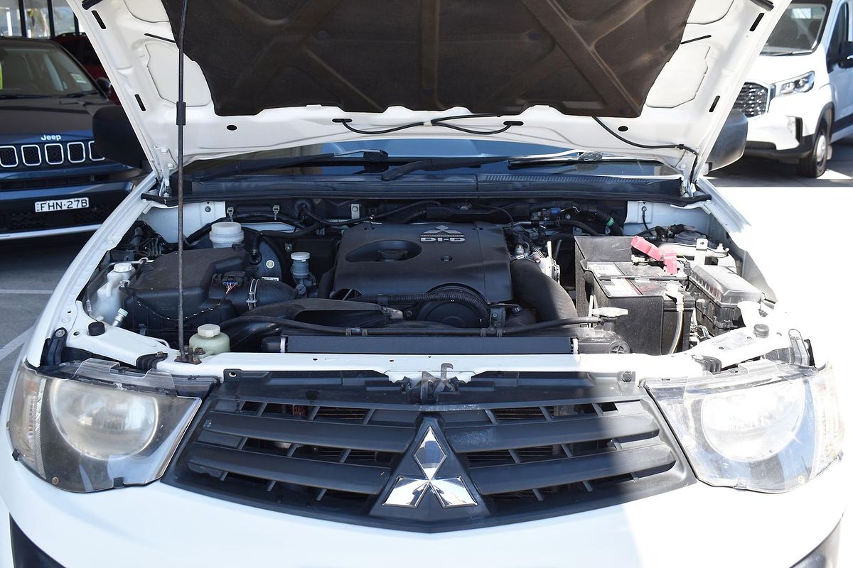 2015 Mitsubishi Triton GL MN Rear Wheel Drive