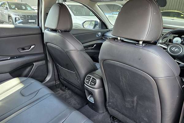 2023 Hyundai i30 Premium CN7.V2