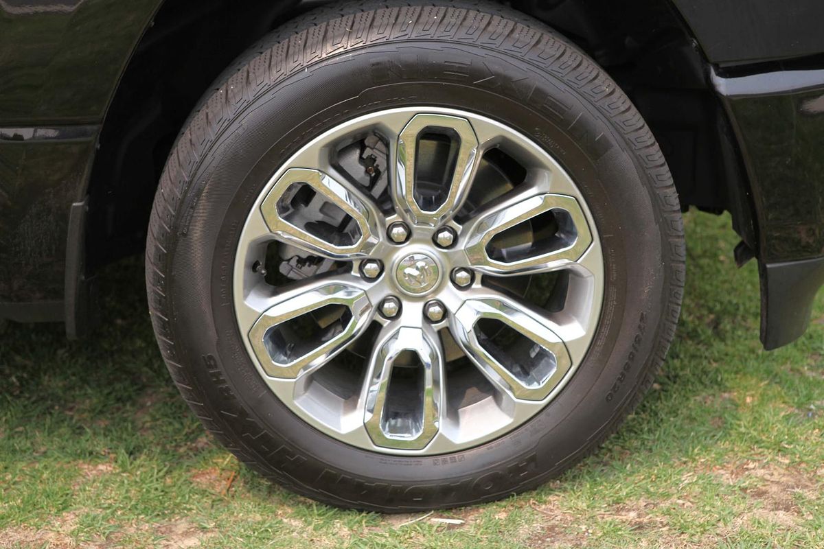 2023 RAM 1500 Laramie Sport RamBox DT 4X4 SWB