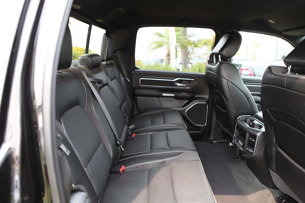 2023 RAM 1500 Laramie Sport RamBox DT 4X4 SWB