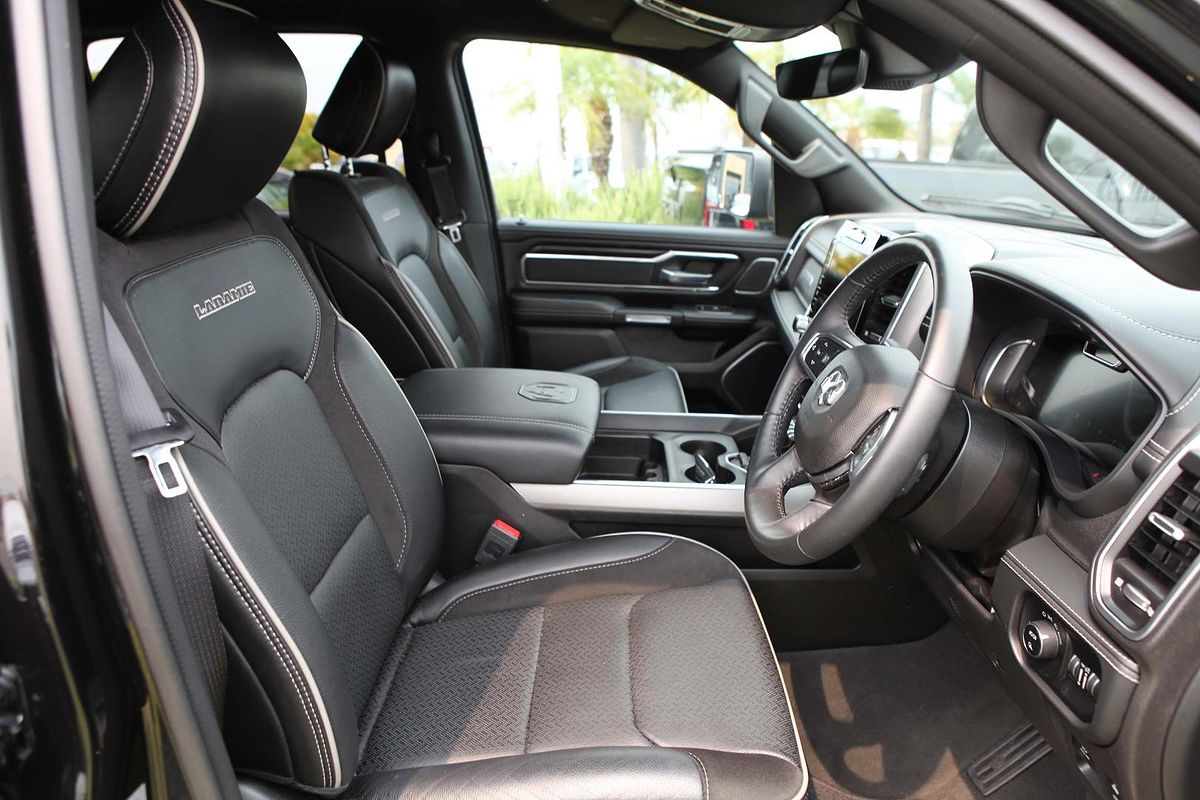 2023 RAM 1500 Laramie Sport RamBox DT 4X4 SWB